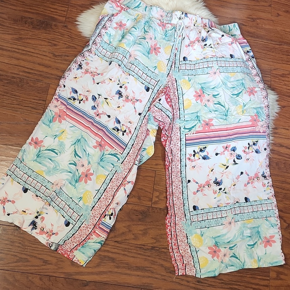 Cacique Plus Size Multicolor Floral Crop Pajama Bottoms - Picture 2 of 4
